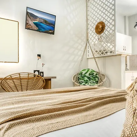 Aggeliki 라가나스