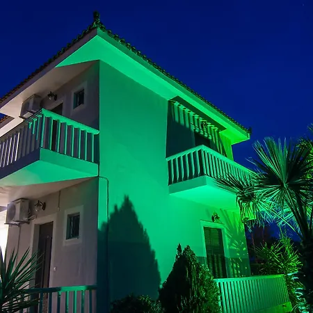 아파트 Aggeliki *