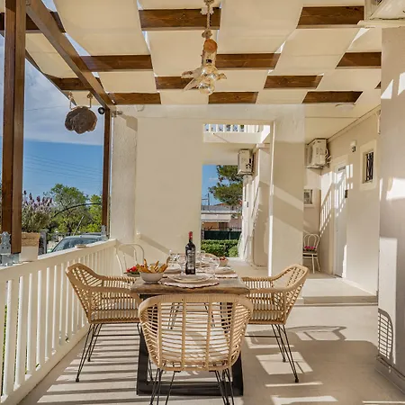 Aggeliki * 라가나스