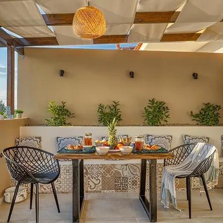 Aggeliki Apartament *